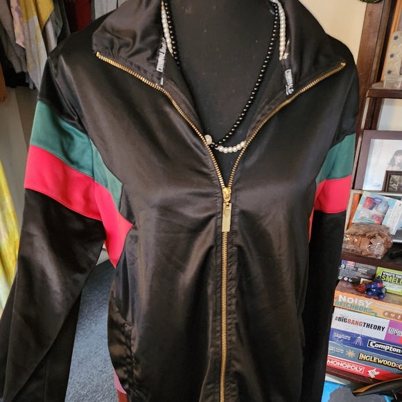 Jacket - Picture 2 of 6